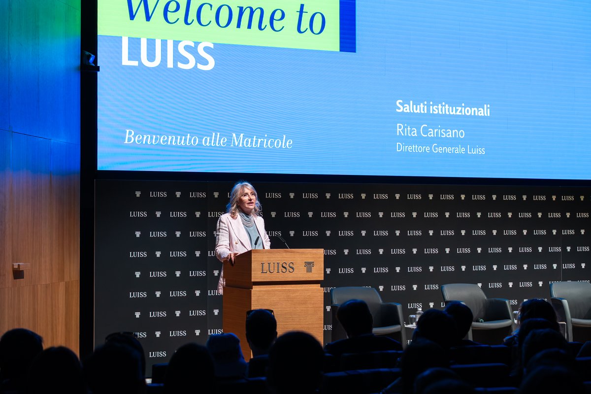 UniLUISS's tweet photo. Oggi abbiamo ufficialmente accolto circa 4.000 nuove matricole nella comunità #Luiss con la tradizionale Cerimonia di Benvenuto. Un momento che segna l’inizio del loro percorso accademico e un’occasione per riflettere insieme sui cambiamenti del futuro. https://t.co/33EoFceN4g