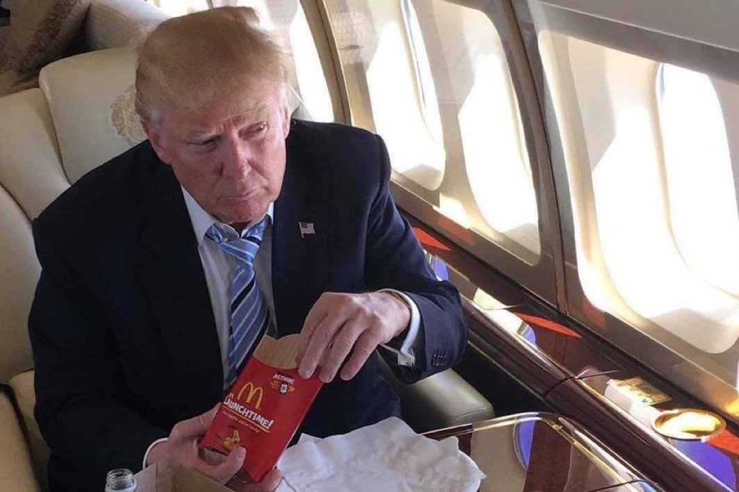 MCDCcto's tweet photo. Trump will offer yield on MCDC one day

interesting to watch 🍟 https://t.co/4kdJJxPF9h