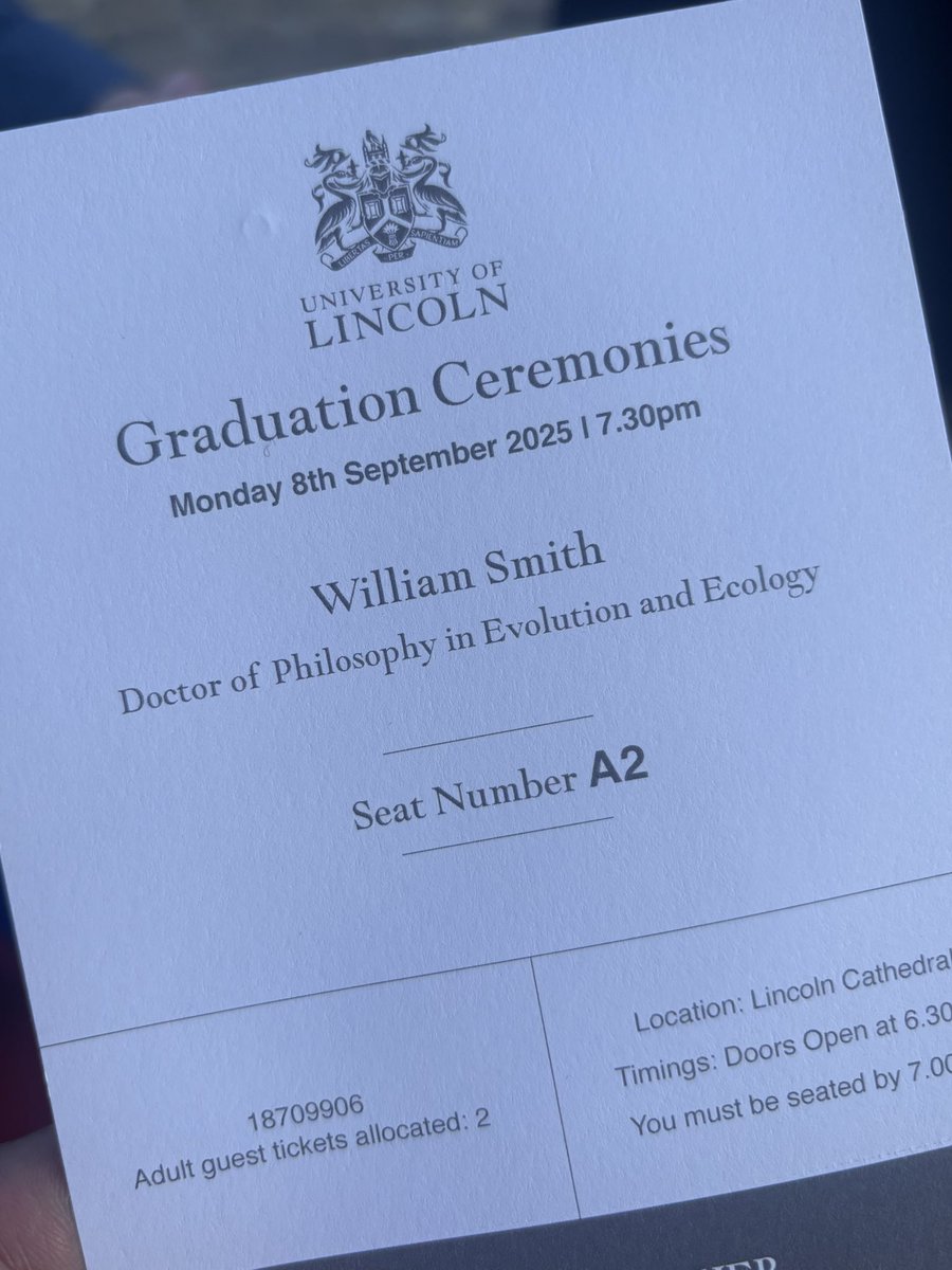 JonathanSmith63's tweet image. Standby, Dr in the house. Well done Son, very proud of you  💙