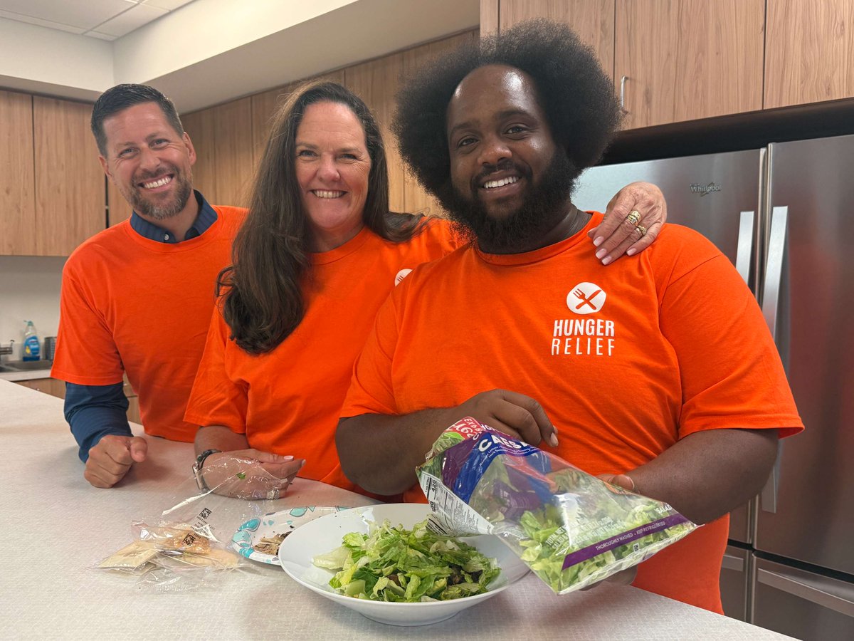 unitedwaypbc's tweet image. This week, members of our UWPBC team are taking on the #SNAPChallenge, trying to live on just $6 a day—the same amount thousands of our neighbors rely on through SNAP. You can participate too! Every small step helps inspire change because UNITED is the way we end hunger, PBC.