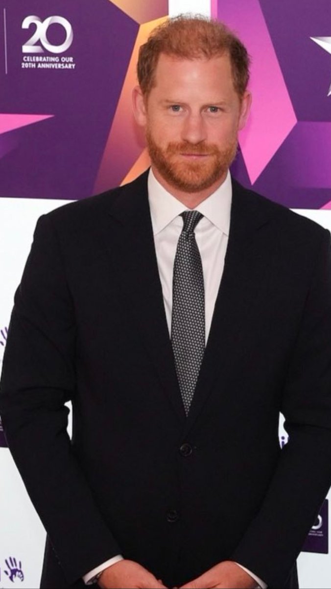 Kay Ross-Levy 🌺 tweet media