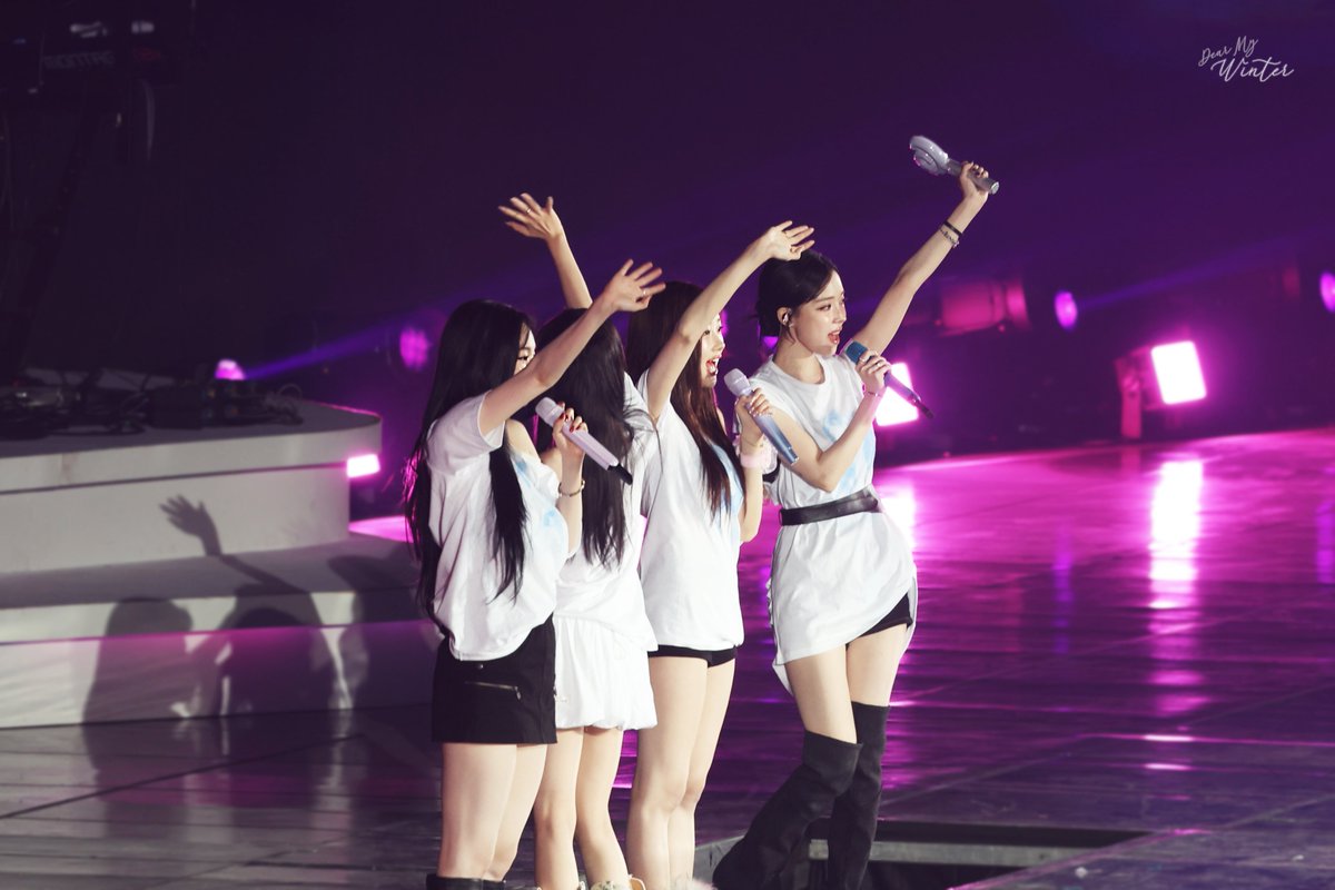 250830 aeXIS LINE 에스파💜

짱스파😍

#에스파 #aespa