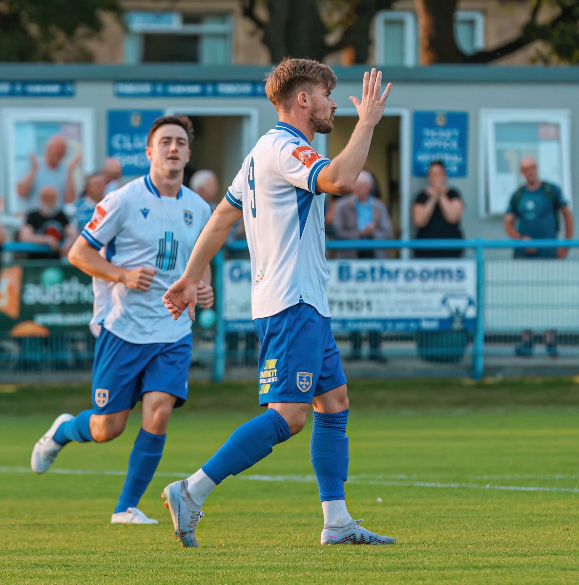 Guiseley AFC (@guiseleyafc) on Twitter photo Getting ready for tonight's game at Nethermoor 🦁
🤕 Team news
⏪ Previous meetings
🕵️ A look at our opposition
<a href="/scottkmedia/">Scott Kelly</a>'s preview covers it all: guiseleyafc.co.uk/25-26-match-pr…
#GAFC #GuiseleyTogether Getting ready for tonight's game at Nethermoor 🦁
🤕 Team news
⏪ Previous meetings
🕵️ A look at our opposition
<a href="/scottkmedia/">Scott Kelly</a>'s preview covers it all: guiseleyafc.co.uk/25-26-match-pr…
#GAFC #GuiseleyTogether