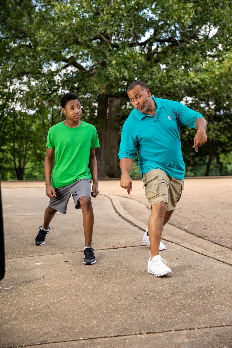 happyhealthyms's tweet image. Cooler or not, enjoy being in nature and playing with friends and family.

#MoveWithExtension
#HappyHealthyMS