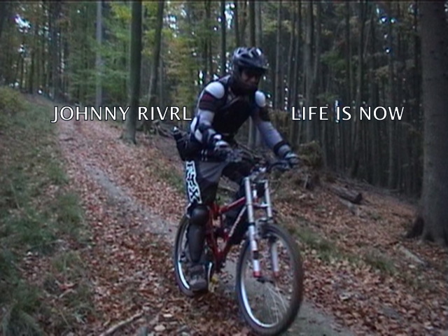 downhill time was life on maximum you up to 200 percent in what we call life, Anyone over 90 km/h. Flying downhill will be an experience you can't compare with money. People, here and now is life. Johnny Rivel 2014😎🖖