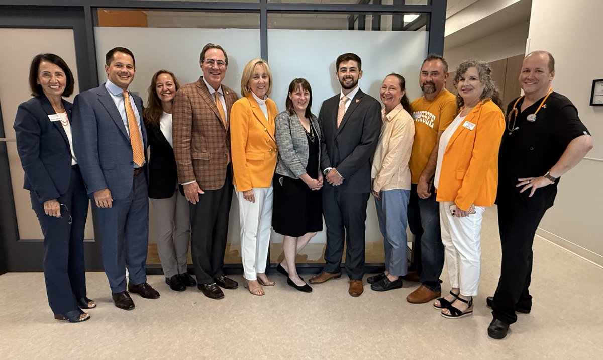 DondePlowman's tweet image. As a university reaching the next level, I was thrilled to showcase the new @utknursing home, the @utmedicalcenter Nursing Building, to our @UTKnoxville Advisory Board. Appreciate Dean Niederhauser and her team for showing firsthand how our Vol Nurses will learn and excel here.