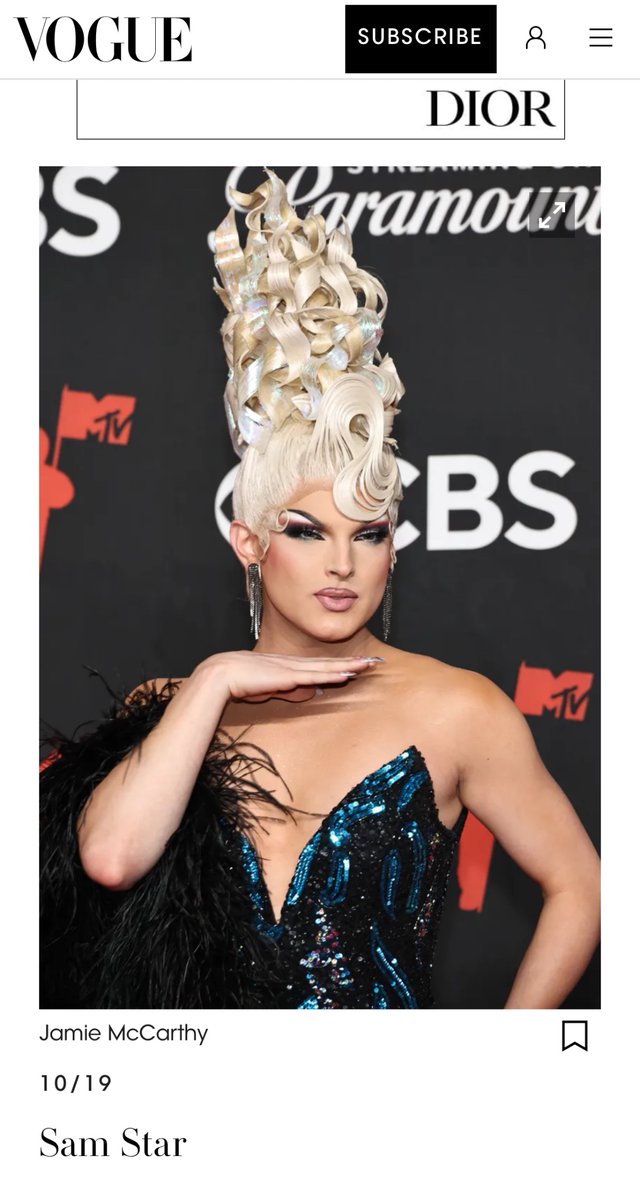 Is anyone gonna tell sam star she’s in a Vogue article for best beauty looks of the vmas orrr 👀