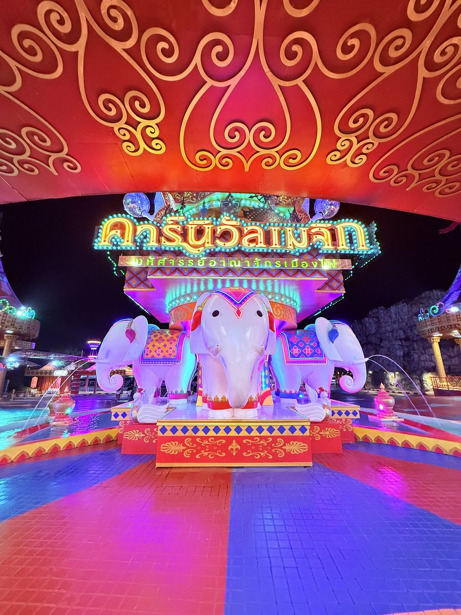 jcarina139's tweet photo. 🎪🎡🕺🎠👇
#carnivalmagic #carnivalmagicphuket #phuket #dulịch #fyp https://t.co/gdCTKXEOzS