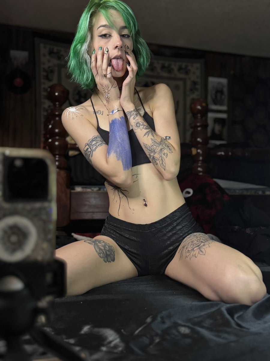 babypale 🖤 (@BabyPale228)  Posts  X