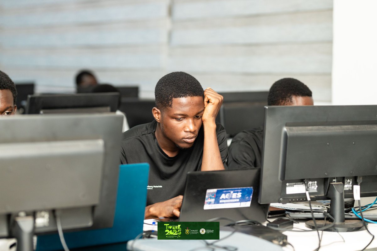 compengKNUST's tweet image. 📍𝐈𝐧𝐭𝐞𝐫𝐧𝐚𝐭𝐢𝐨𝐧𝐚𝐥 𝐋𝐢𝐭𝐞𝐫𝐚𝐜𝐲 𝐃𝐚𝐲 𝟐𝟎𝟐𝟓

Literacy is not only words on paper. It is also knowing how to use digital tools, systems, and data.

At Computer Engineering, KNUST, we build both.