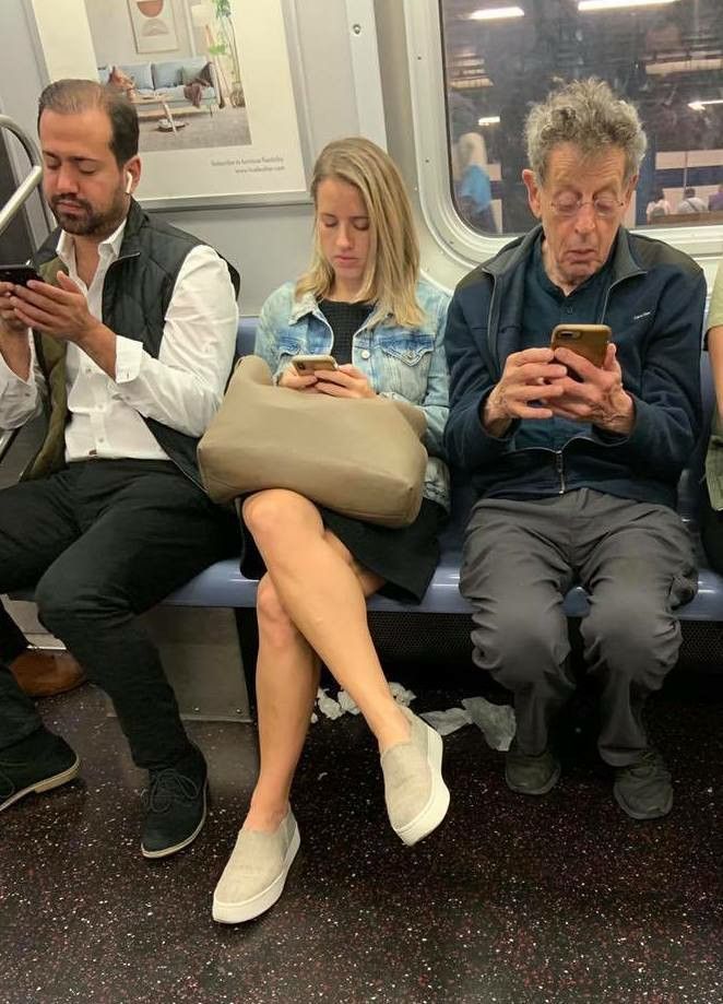 BoylanRoger's tweet photo. The composer Philip Glass riding the subway in New York. https://t.co/64MxpOgI66