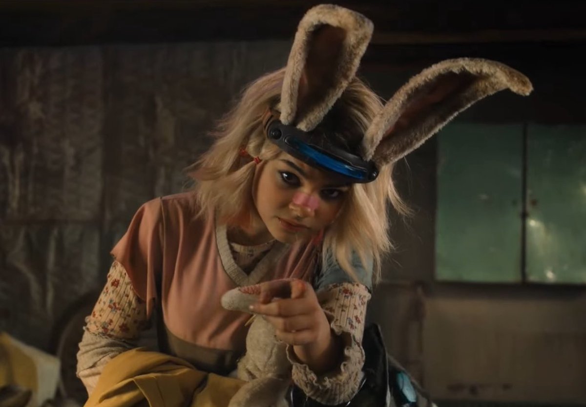 CRlMSONSIREN's tweet photo. hey .. you .

you see that over there ?

( fuck is she pointing at .. ) https://t.co/4rUWWIZ2PS