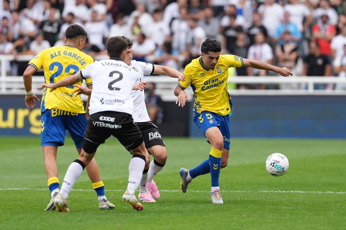 No fue, ni de lejos, el mejor partido de los cuatro de arriba, pero se pueden rescatar cosas positivas. Una de ellas, Lizancos — demostró nivel de sobra para que el <a href="/Burgos_CF/">Burgos Club de Fútbol</a> no eche en falta a Arroyo.