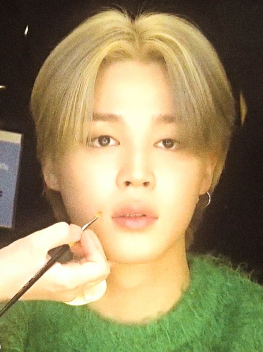 how's he even real he's such a doll 😭