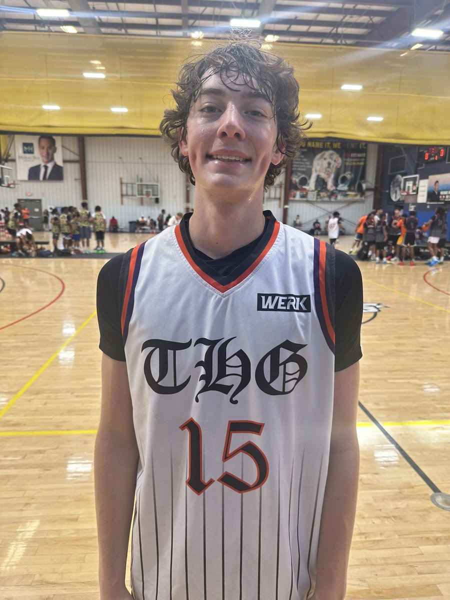 🚨 Prospect Watch | Las Vegas 🚨
Noah Grossman | Class of 2028 | 6’4” Guard
•Grossman brings explosiveness+length that already stand out at his age level. 
•His vertical pop and ability to play above the rim make him a natural difference-maker in transition. 
•Can affect games