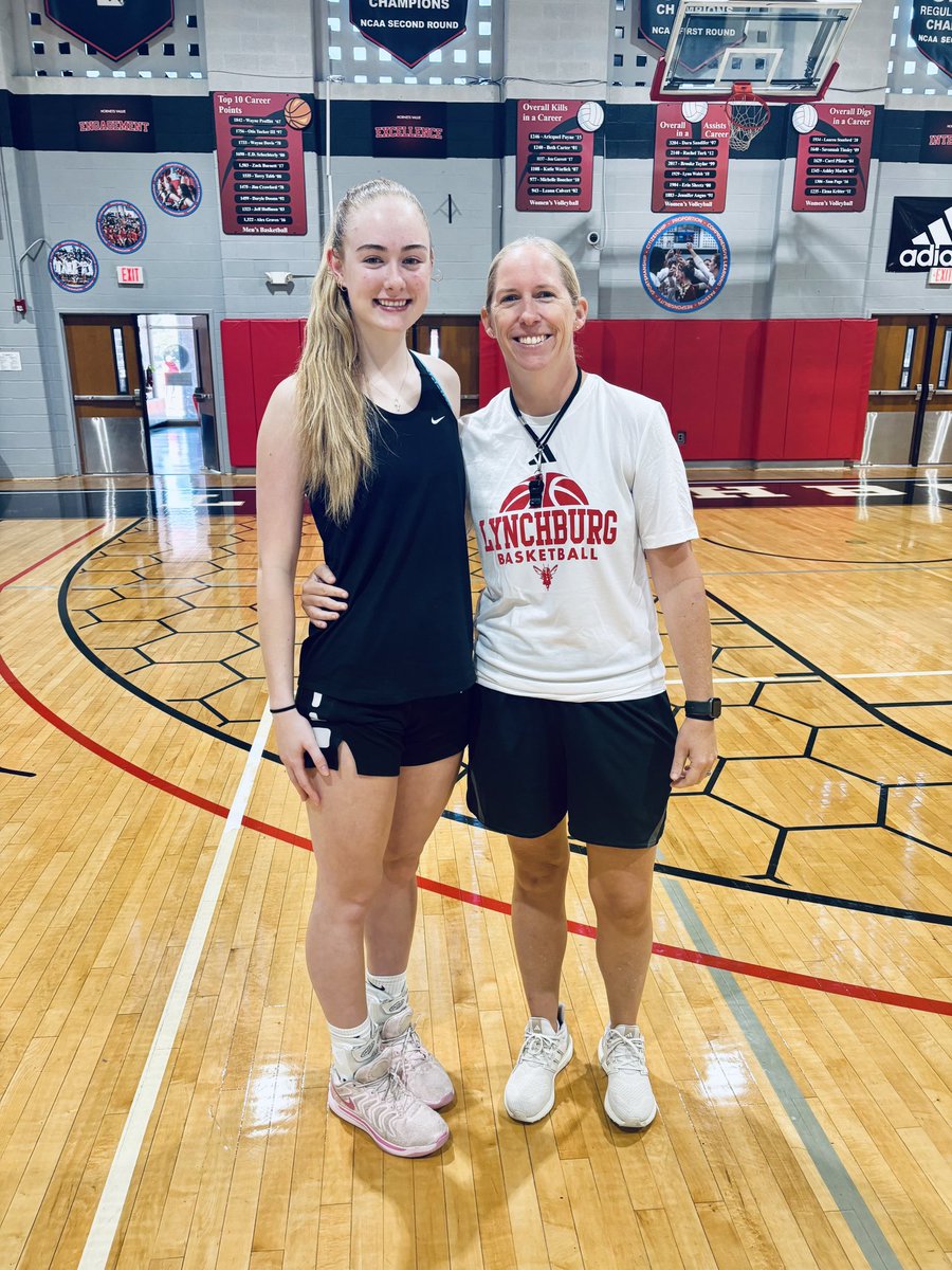 Great camp in Lynchburg yesterday!! Energetic atmosphere with great coaches! Thank you for the invite! <a href="/lynchburg_wbb/">Lynchburg Women’s Basketball</a> <a href="/CoachANichols/">Allison Nichols</a> <a href="/TNUnitedBall/">TNUnitedBasketball</a>