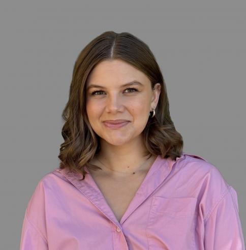 Deeth Williams Wall Welcomes New Associate Claire Bettio Back To The Firm

#WelcomeBack #DWW #DWWLawyers #ITLaw #IPLaw

ow.ly/cbwf50WRQGw
