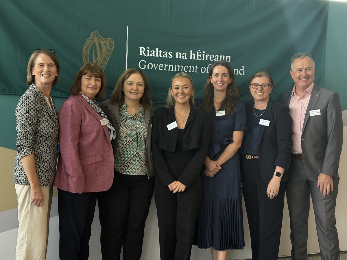 What a great morning in the Department of Health for the Launch of the patient and staff stories project on AMR, IPC and Sepsis! It was great meeting the HSE Sepsis Team aswell! Huge congratulations to Dr. Aoife Fleming on the project 😊