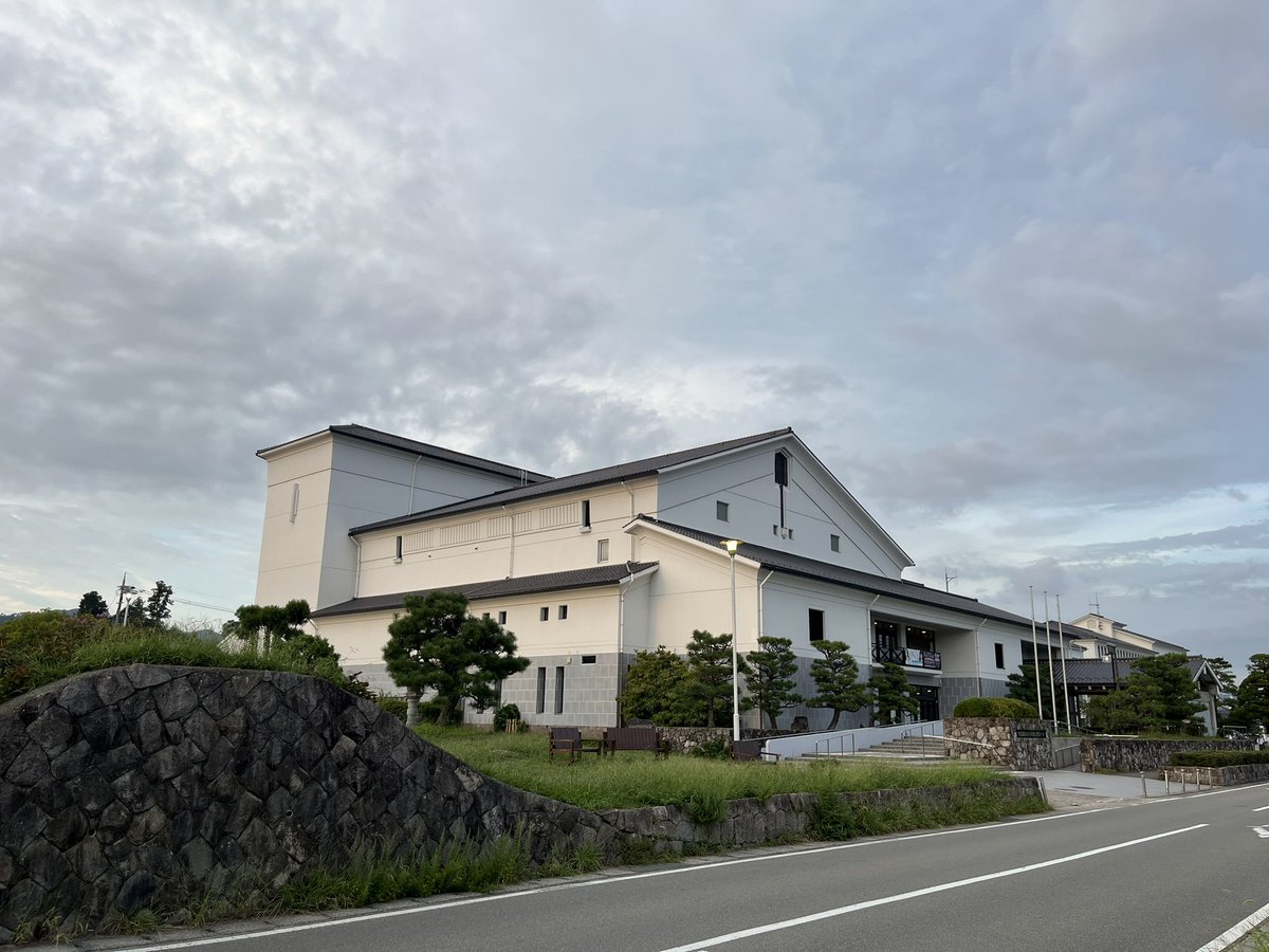 fuyukapiano's tweet photo. 丹波篠山国際ヴィオラマスタークラス初日終了。キレイな夕焼け。空気が良いです✨ https://t.co/qTg1fo0XKx