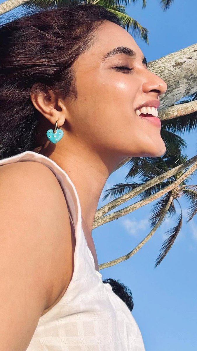 smart_mtk's tweet photo. #PriyankaMohan https://t.co/1Kx0V1QY74