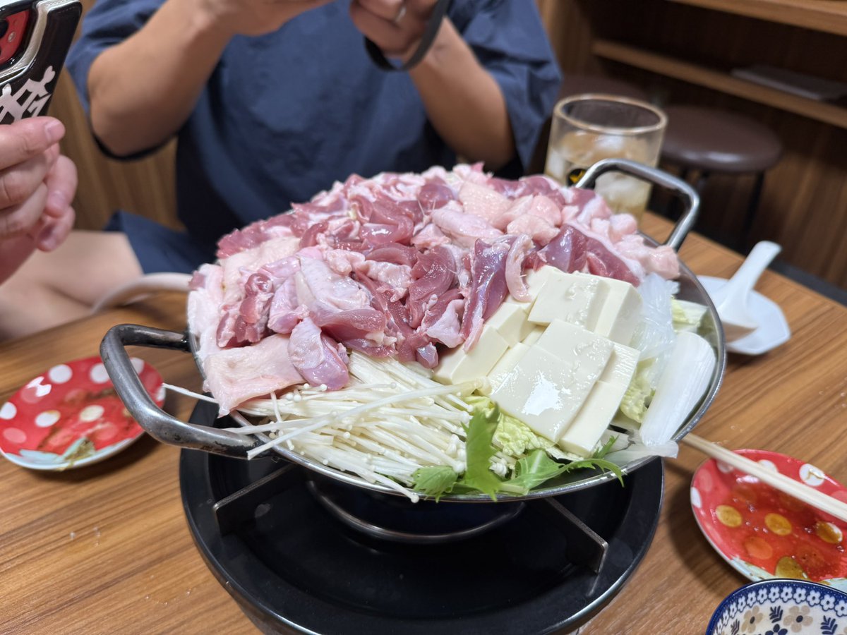 tomomappe's tweet photo. 通風鍋と食の暴力😆 https://t.co/4ByBudnfeI
