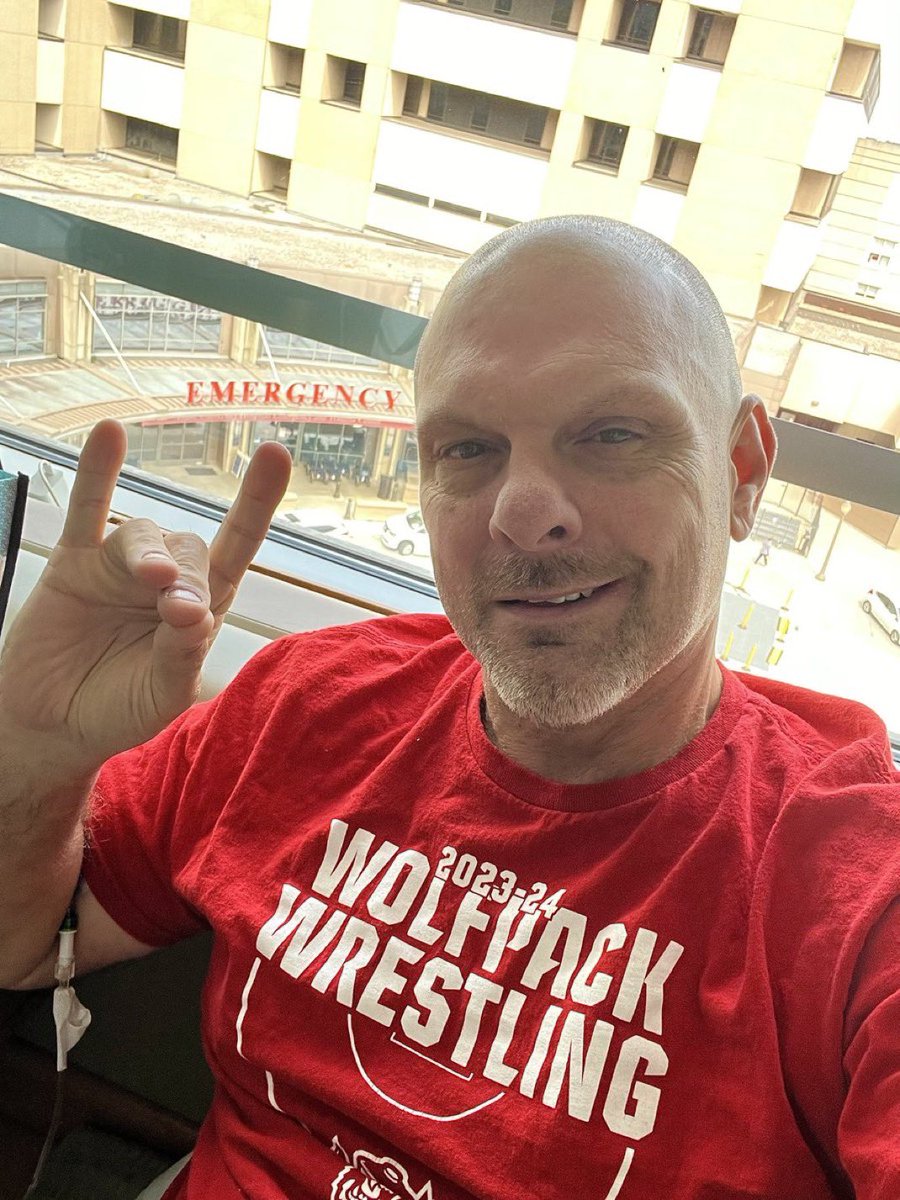 TuffyTalkNow's tweet photo. Our hearts are absolutely BROKEN right now hearing the news of Chuck Coates passing away early this morning.

Our thoughts and prayers are with his family and friends during this very difficult time.

The biggest @PackWrestle fan I knew. You will be dearly missed Chuck 🙏🏻😢😔 https://t.co/ZhuhaQdOWP