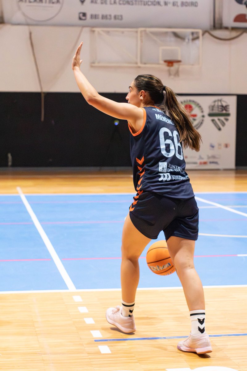 𝑺𝒉𝒐𝒘 𝑻𝒊𝒎𝒆 ✨ <a href="/carlotilla_6/">Carlota</a>

Debut soñado de Carlota Menéndez como jugadora celeste: 17 puntos y máxima anotadora del derbi galego frente a @uniferrol. 🩵