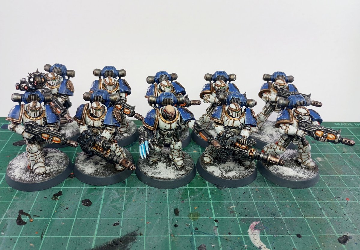 Squad finished ^^

Loyalist Worldeaters Veterans with Disintegration Guns