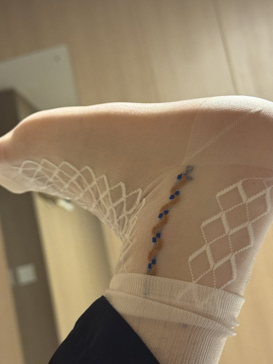 骑着蜗牛追导弹 tweet media