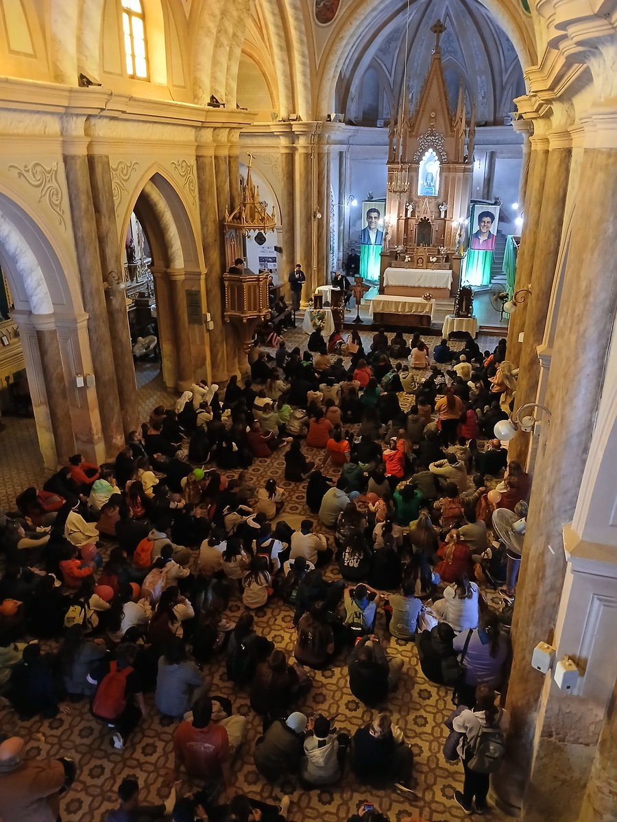 "PERE 36", LA TRADICIONAL EXPRESION DE FE.

Monseñor <a href="/sbuenanueva/">Obispo Sergio Buenanueva 🇦🇷💙🧉</a> expresó sobre #VillaConcepciónDelTío "es el corazón espiritual de la Diócesis, de manera especial la Casa de los Jóvenes, por eso desde hace 36 años es una cita obligada para la Iglesia Jóven"