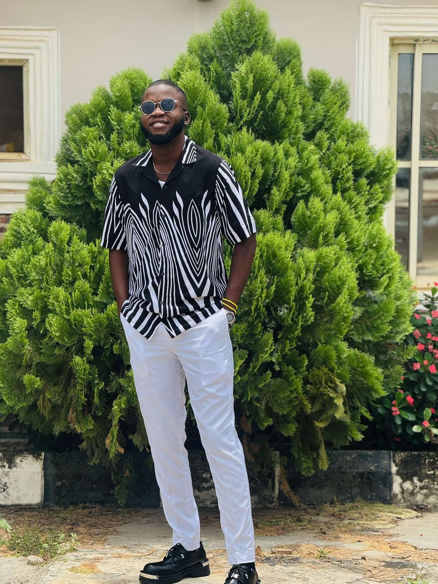 _iamDAM's tweet image. Stepping into the new week with focus, style, and good energy only😊❤️

How&apos;s your day going?