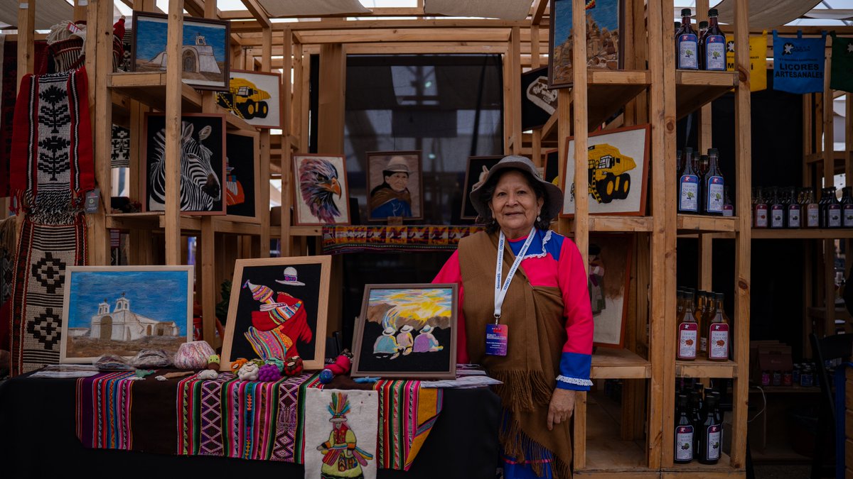 💜Tres grandes jornadas vivimos en la XII Expo Feria Mujeres Emprendedoras Indígenas, donde miles de personas llegaron, no solo comprar hermosos trabajos, sino también a conocer la cosmovisión y cultura de los pueblos indígenas de nuestro territorio.
¡Nos vemos el próximo año! ✨