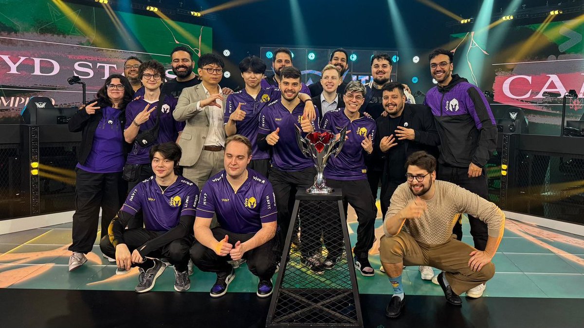 carlitogg's tweet photo. 🏆 2018 - Circuito Desafiante (Head Coach)
🏆 2021 - Wild Tour (Player)
🏆 2025 - LTA South (Manager)

zerando o game. https://t.co/eEDCu1pAEV