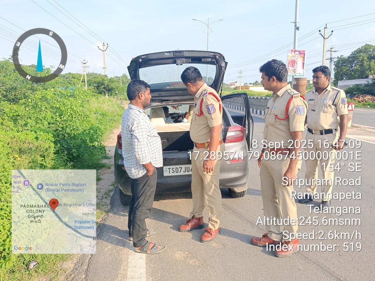 MalkajgiriCop's tweet photo. 👮‍♂️🚔Your Safety, Our Priority!👮‍♂️🚔

To keep our communities safe, #RachakondaPolice is conducting intensive vehicle checks across various areas.

Our Key Purpose:🚨
✅ Prevent Illegal Activities 🚫
✅ Catch Offenders & Criminals🚔
✅ Seize Illegal Substances ⚖️
✅ Ensure Public Safety🛡️
✅ Maintain Law & Order⚖️
💙 Your cooperation keeps us stronger!
🚓 Together, let’s build a crime-free society.
📢 Stay alert & report suspicious activities.
📞 Dial 100/112 for emergencies | 📲WhatsApp: 8712662111.

#RachakondaPolice #VehicleChecking #CrimePrevention #YourSafetyOurPriority #StayAlert #SupportYourPolice