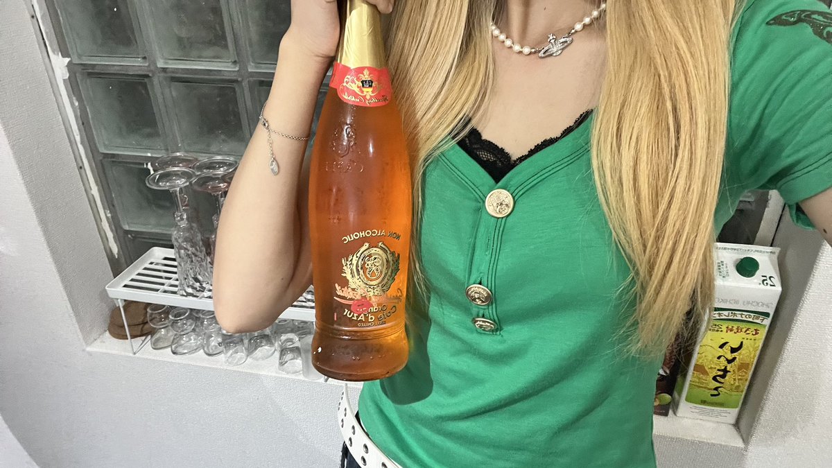 ろぐあうとーーー！
たくさん会いに来てくれてありがとう🥲
飲んでみたかったぽんふぃりこ嬉しい🎀
またいつか会えたら😽😽
