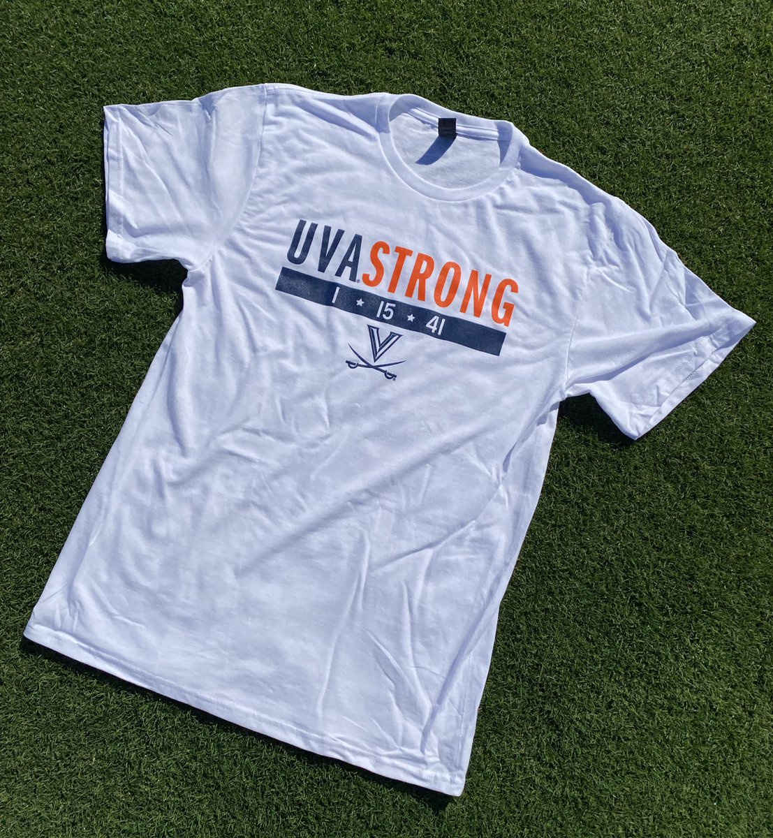ericward_7's tweet image. Saturday’s giveaway for the first 25,000 fans, see y’all at high noon. Wear white!

#UVAStrong ▫️⚔️▫️