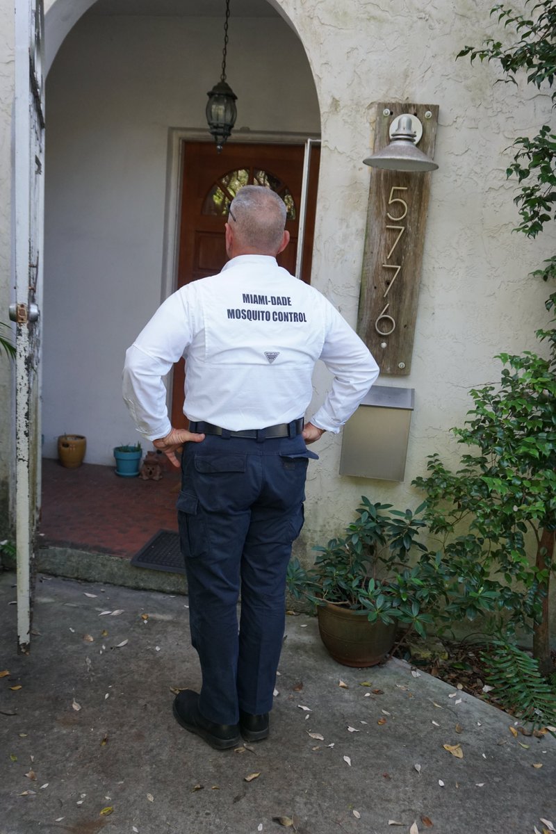 New cover image! Mosquito infestation? The first step in getting help from <a href="/MiamiDadeCounty/">Miami-Dade County</a> is to request a  inspection by calling 311, using the web at miamidade.gov/mosquitoinspec…, or downloading the @MiamiDadeSWM #mobileapp (bit.ly/MDCApps). #FightTheBite 🚫🦟