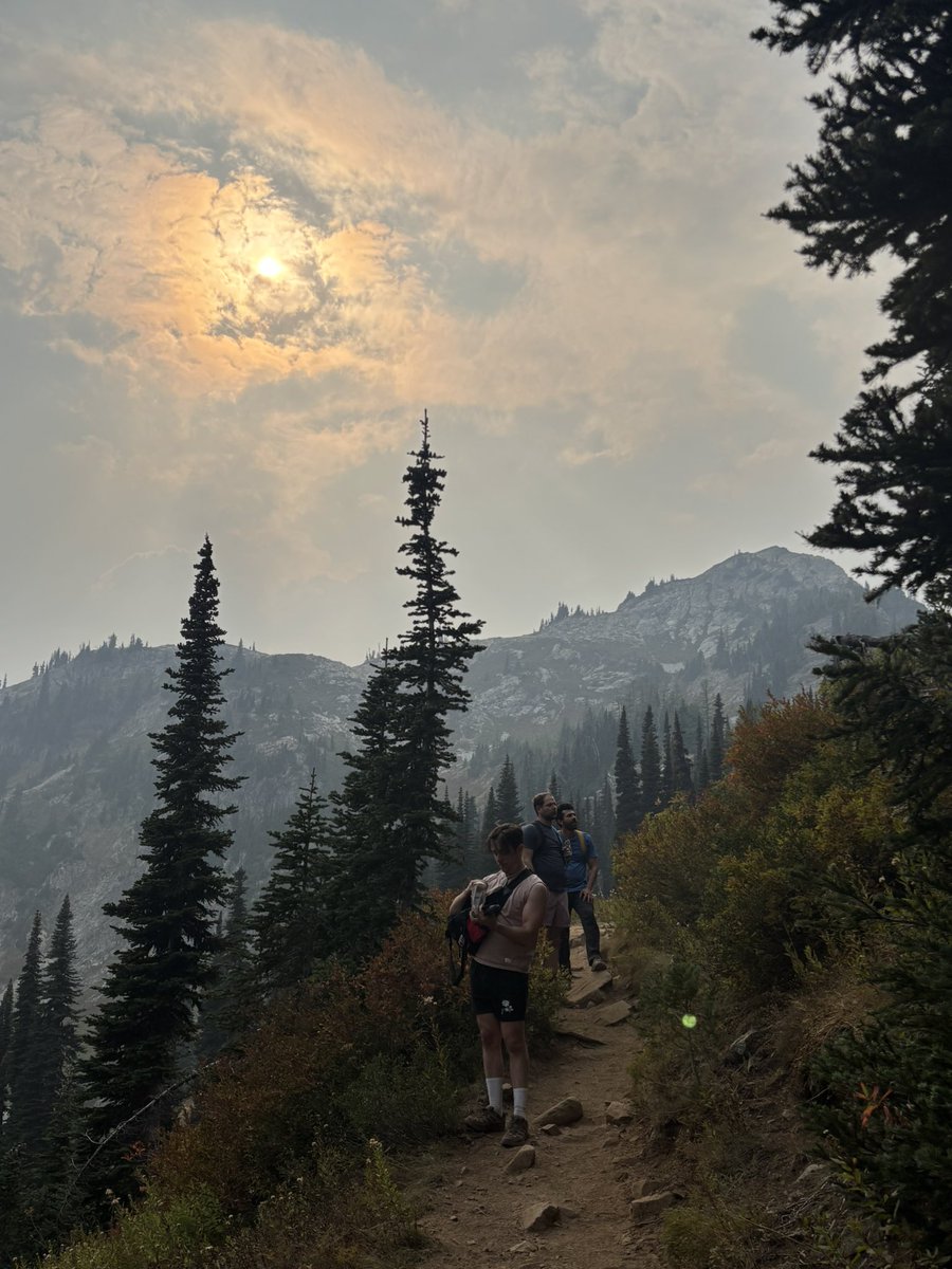 avance88's tweet image. The North Cascades did not disappoint 🏔️ 🏕️