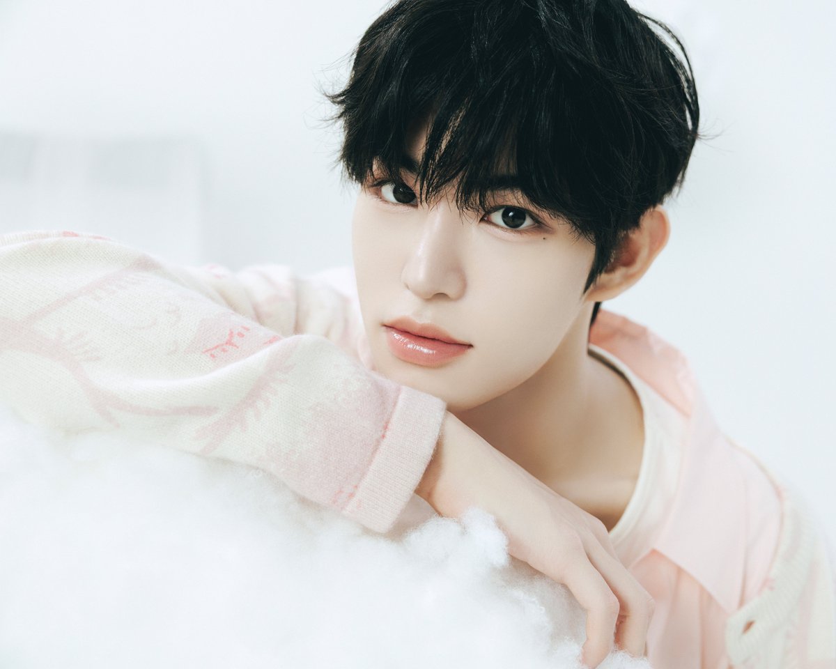 KickFlip tweet media