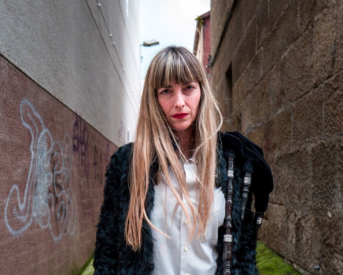 aspectsfestival's tweet image. Flavours of Galicia 
Featuring Galician poet María Álvarez Martínez (Masha) reading from her award-winning collection Dakota, plus music, delicacies &amp;amp; more.

Fri 26 Sept | 7:30–9pm | North Down Museum | £5
Book now 👉 aspectsfestival.com

#AspectsFestival #Bangor #Poetry