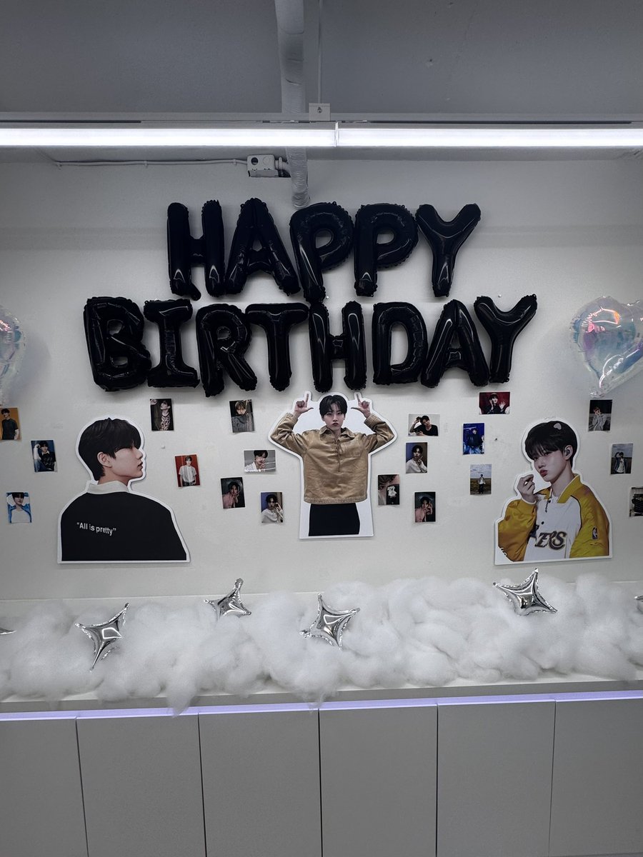 #슈퍼스타_준규
슈퍼스타준규야생일추카해♡