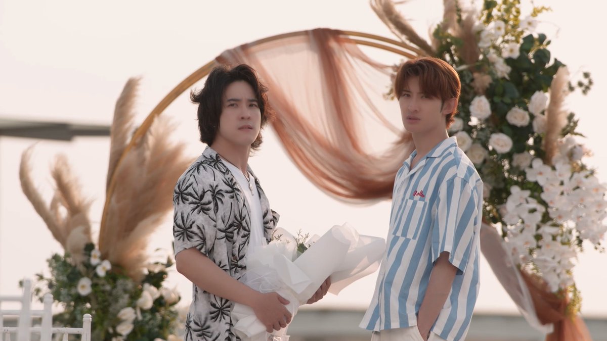 ジュンジとアートの過去😭
つらたん💦

#DatingGameEP9 #口説ボスEP9
The Hidden Truth