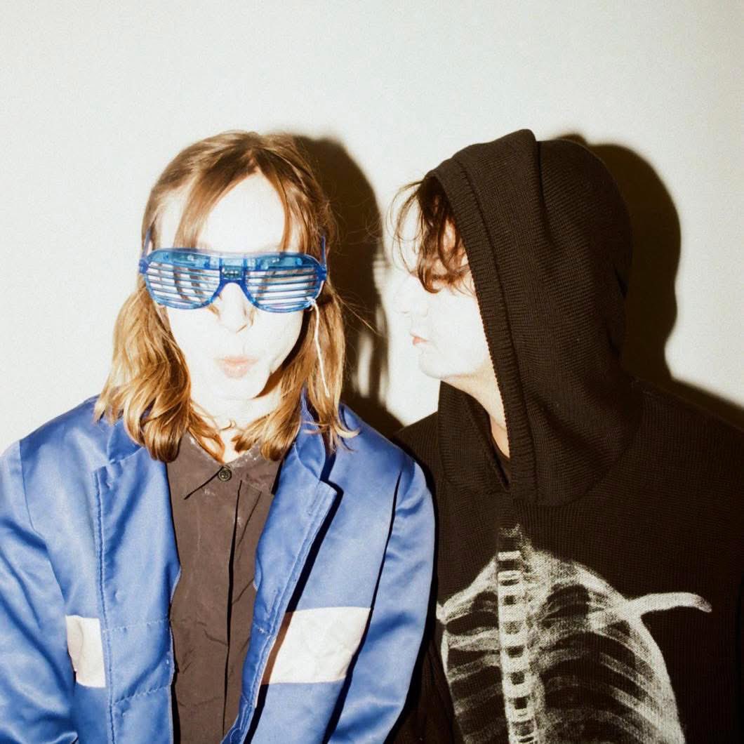 ScaredToDance's tweet image. We can’t wait for @sorrybanduk’s guest DJ set on Saturday 20th September at @ShacklewellArms!
They join resident Paul Richards behind the decks. Check out the video for their new single JIVE. Tickets are selling quickly on @dicefm.