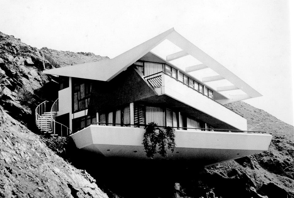 TRES60Blog's tweet image. La Casa Fernandini, una de las obras más conocidas de Walter Weberhofer proyectada entre 1957 y 1958 en Santa María del Mar, en Lima (Perú).

#midcenturyhouse #modernarchitecture #arquitecturamoderna #formamoderna #CasaFernandini #WalterWeberhofer