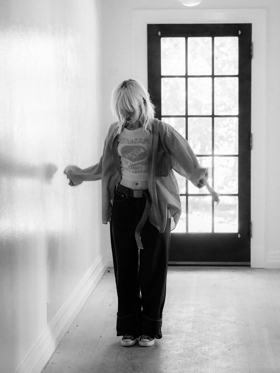picsofhayley's tweet photo. 📷 hayley williams photographed by jordan short (2025) https://t.co/gM1ctDhqF9