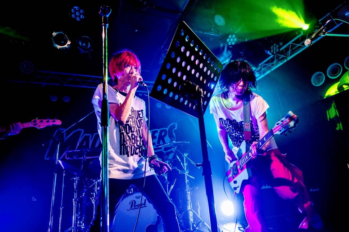 madbeavers_info's tweet image. #MADBEAVERS presents
&quot;TOO MUCH HEAVEN vol.1&quot;

最後は #CASCADE TAMAさんを迎えてFLOWERS OF ROMANCEとピンクスパイダーをセッション！🌹🕷️🩷
大盛り上がりで締めくくりました！

Photo by 
@tsuchida_photo