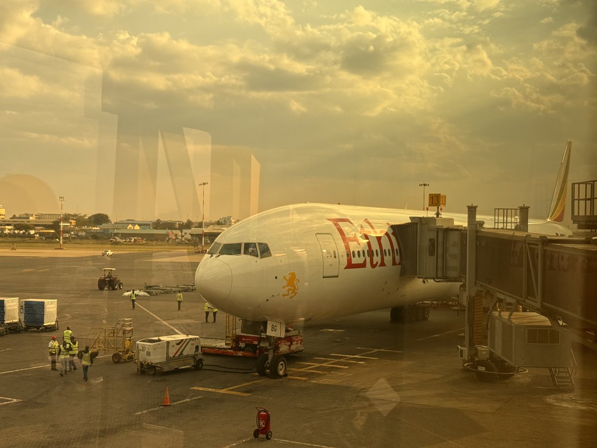 Flying Ethiopian Airlines only 777 with this 1 2 1 configuration NBO - ADD