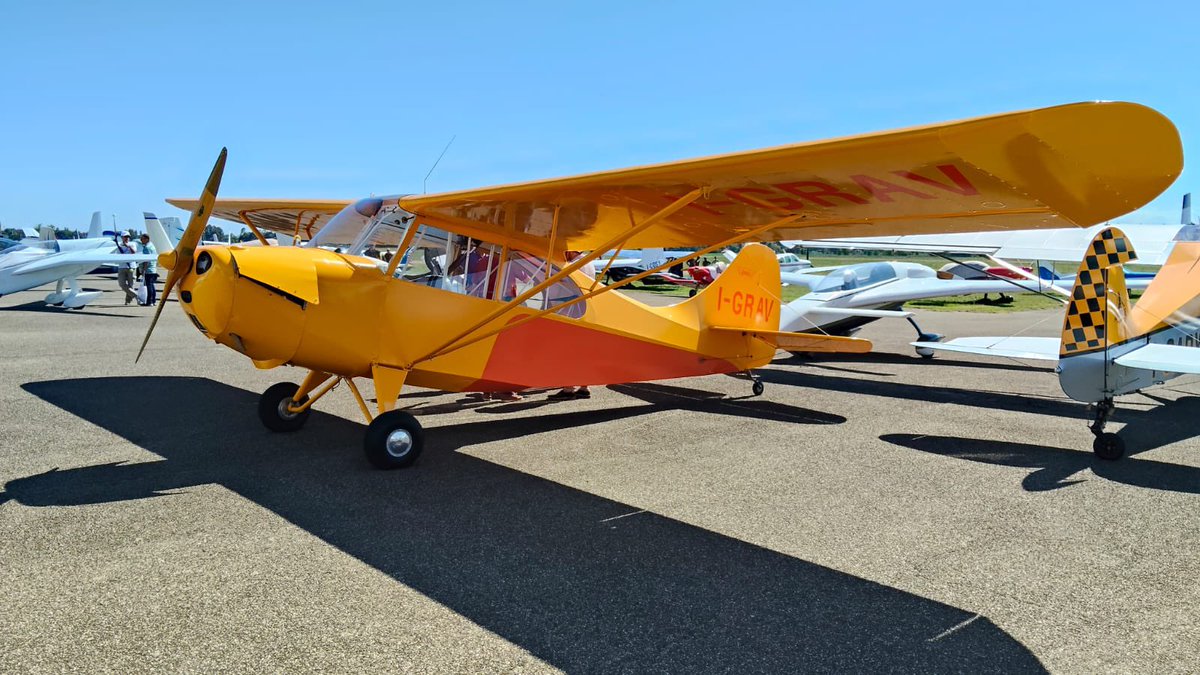 CapPopolare's tweet photo. premiati del 53ª raduno #cap #clubaviazionepopolare
.
1: Premio Caproni ULM - Corby Starlet di Alessandro Pia
2: Premio Aldinio Aerei Storici - Aeronca I-GRAV di Francesco Gravina
3: Premio Rotondi Aerei Autocostruiti - RV-7 I-CHEW di Andrea Liotti https://t.co/593A7UBgX7