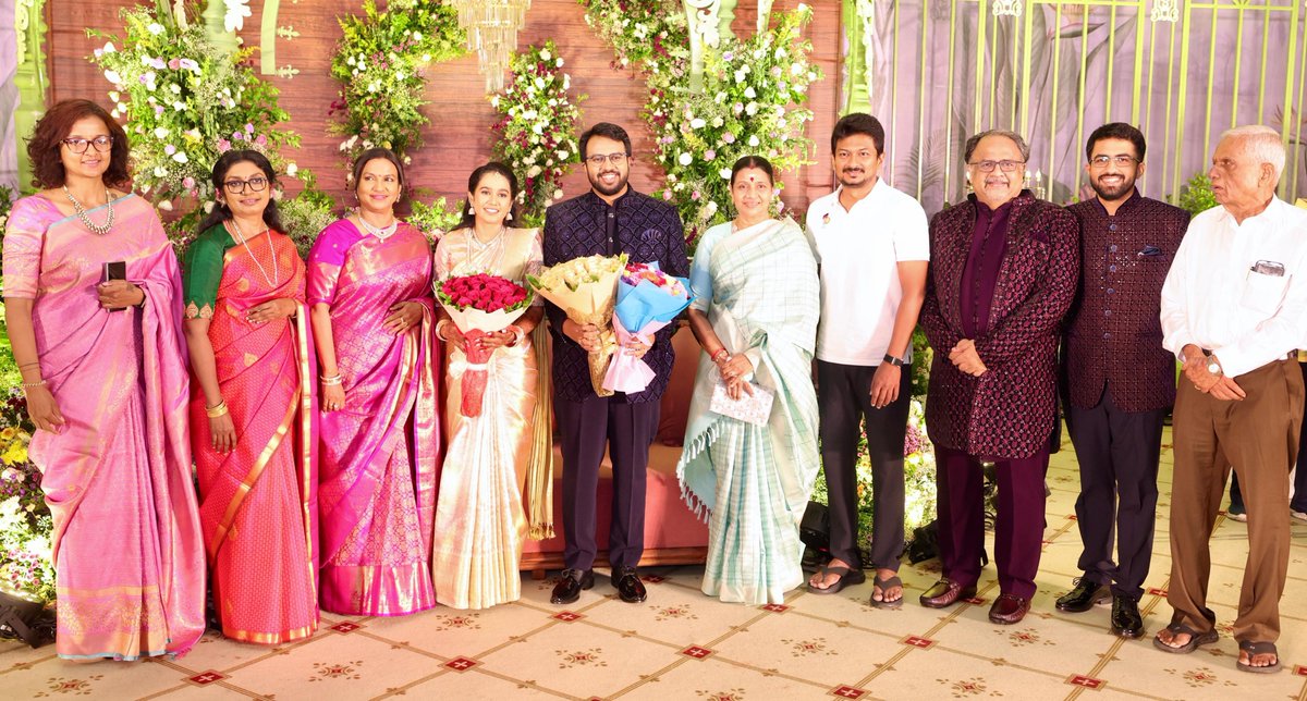 சென்னை திருவான்மியூரில் நடைபெற்ற, குழந்தை நல மருத்துவர் சாரதா ஸ்ரீனிவாஸ் அவர்களின் அன்பு மகன் கீர்த்தன் ஸ்ரீனிவாஸ்- சீதாலட்சுமி அண்ணாமலை இணையரின் திருமண வரவேற்பு விழாவில் பங்கேற்று,  மணமக்கள் வாழ்வில் எல்லா வளமும் பெற்று பல்லாண்டு வாழ்கவென வாழ்த்தி மகிழ்ந்தோம்.
