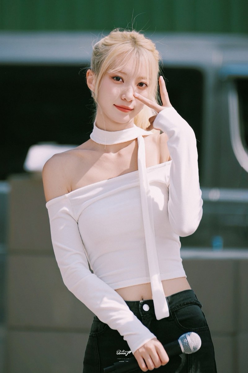 Rainyb_Yubin's tweet image. 유빈이 생일 츄카해~~
늘 건강하고, 하고 싶은 거 다 했으면 좋겠어!💓
#가을햇살_가득안은_유빈데이
#HAPPYYUBINDAY
#오마이걸 #유빈